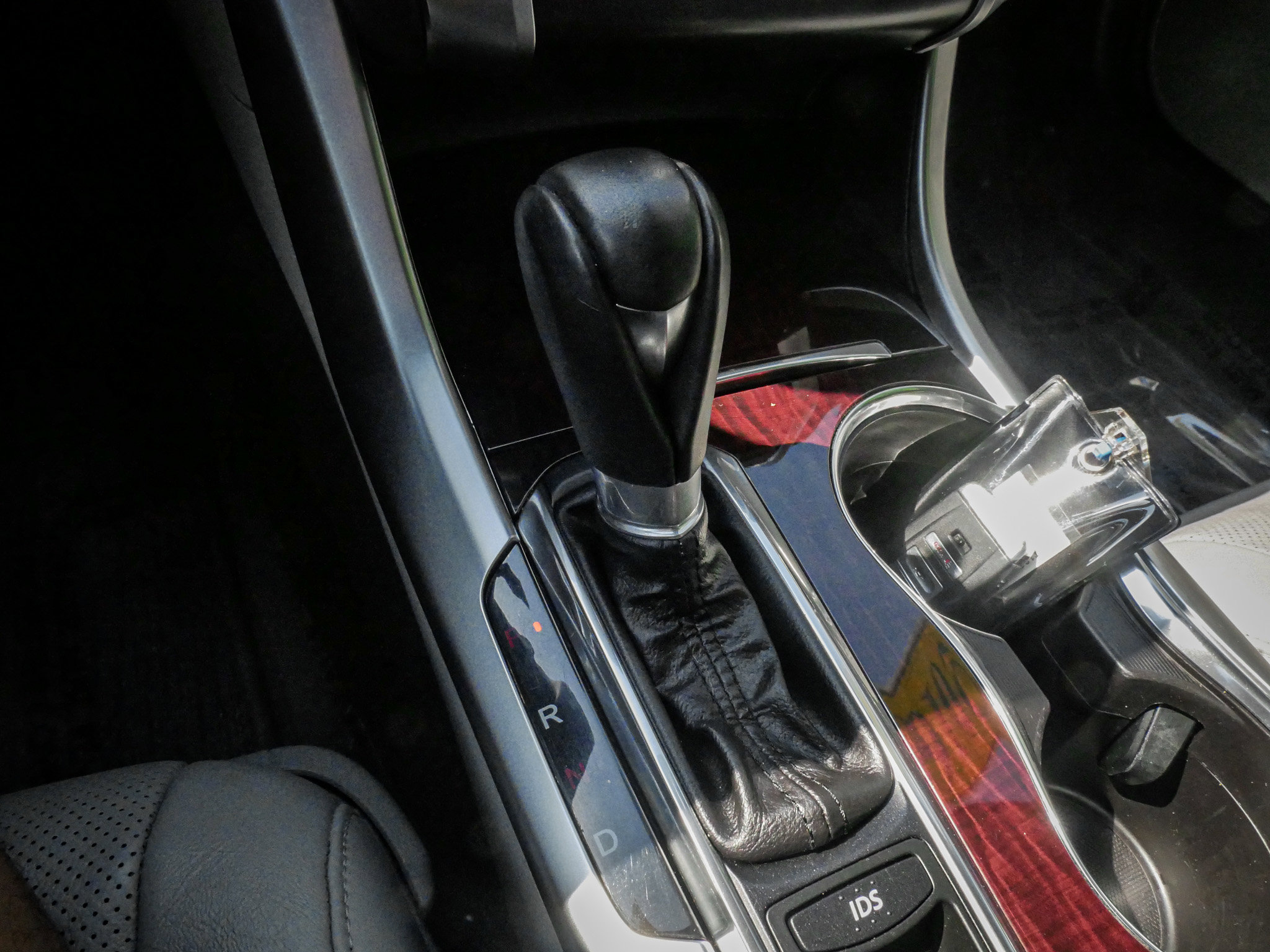 Used 2016 Acura TLX w/ Technology Package FWD image 26