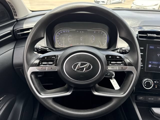 Used 2023 Hyundai Tucson SE FWD image 12