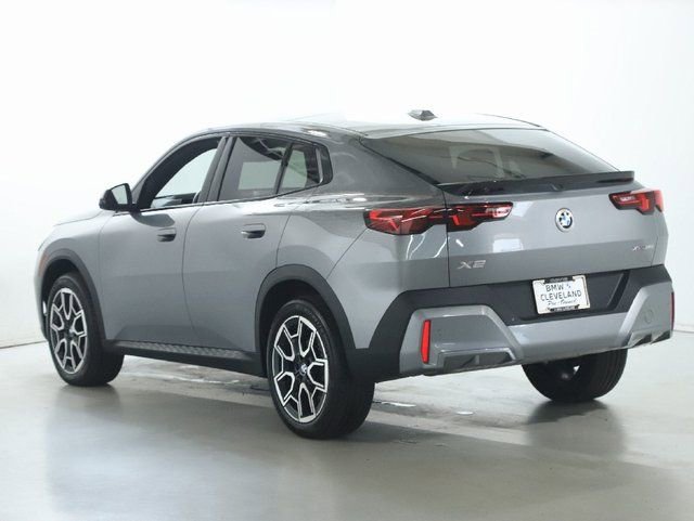 Used 2025 BMW X2 xDrive28i AWD/4WD image 46