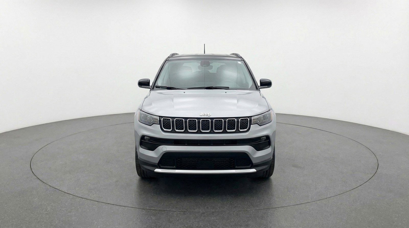 Used 2025 Jeep Compass Limited image 2