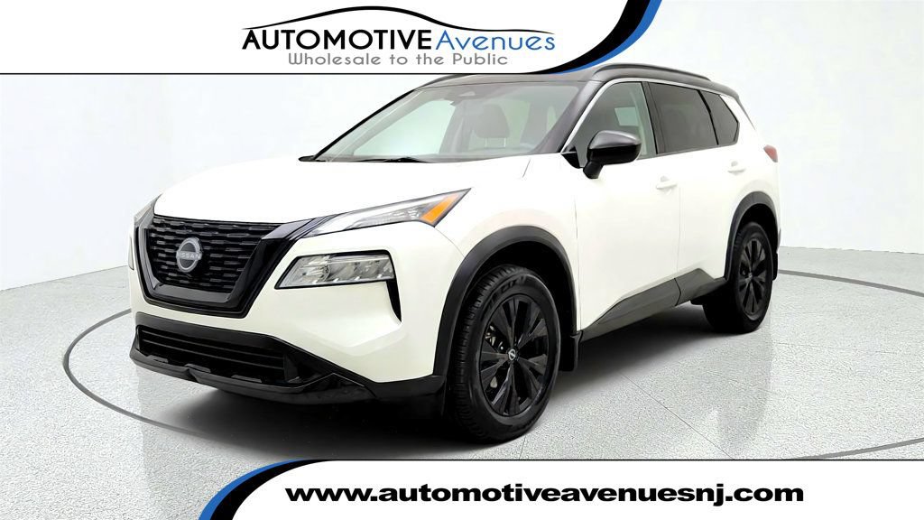 Used 2023 Nissan Rogue SV w/ SV Premium B Package FWD image 1