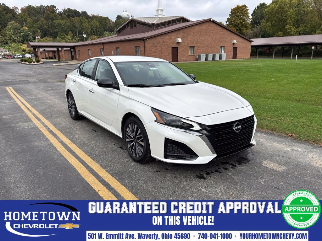 Used 2024 Nissan Altima 2.5 SV