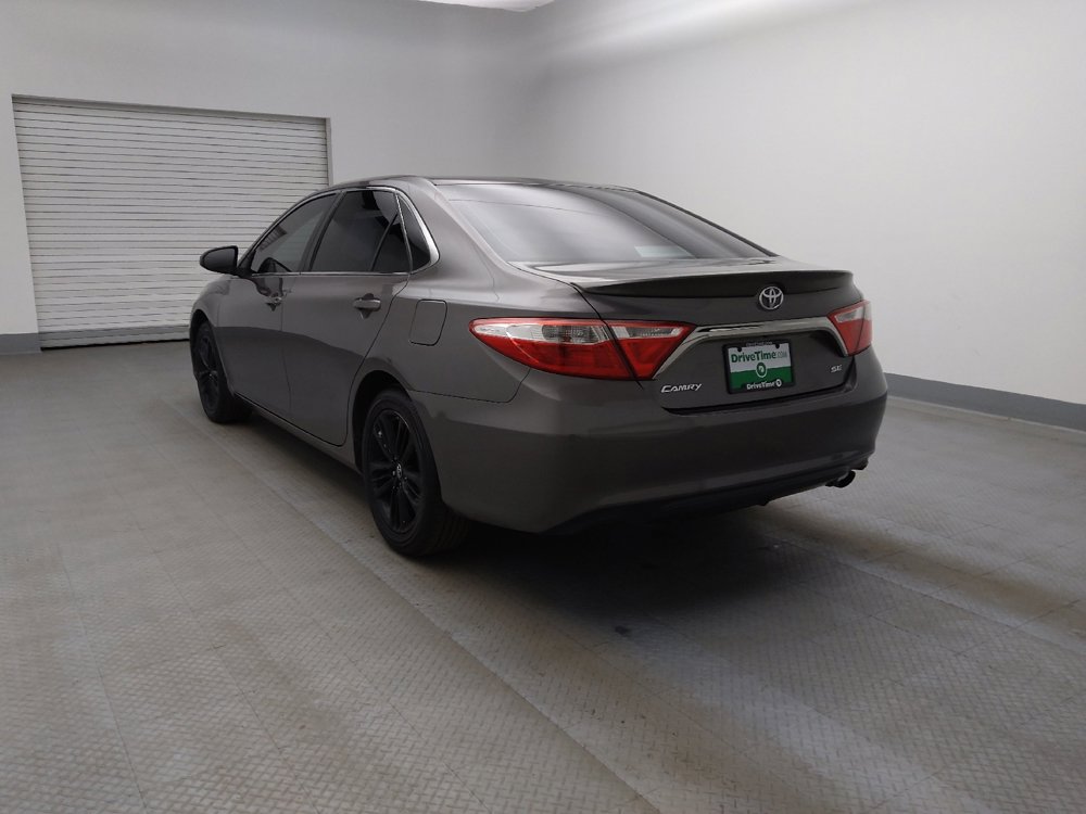 Used 2017 Toyota Camry SE FWD image 5