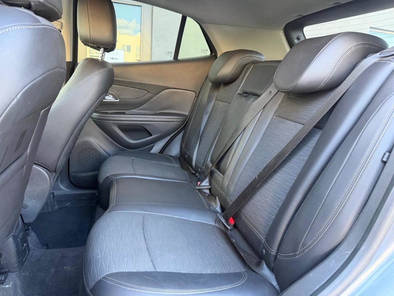 Used 2015 Buick Encore Convenience FWD image 17