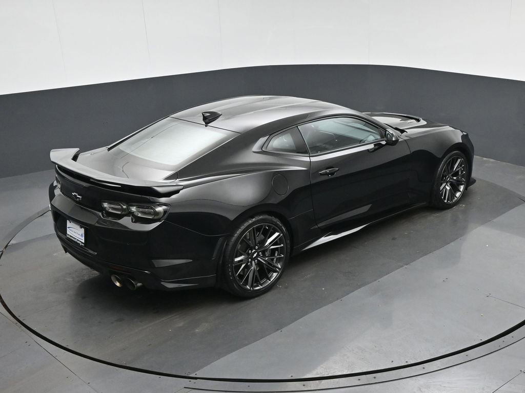 Used 2019 Chevrolet Camaro ZL1 w/ LPO, ZL1 Protection Package RWD image 57