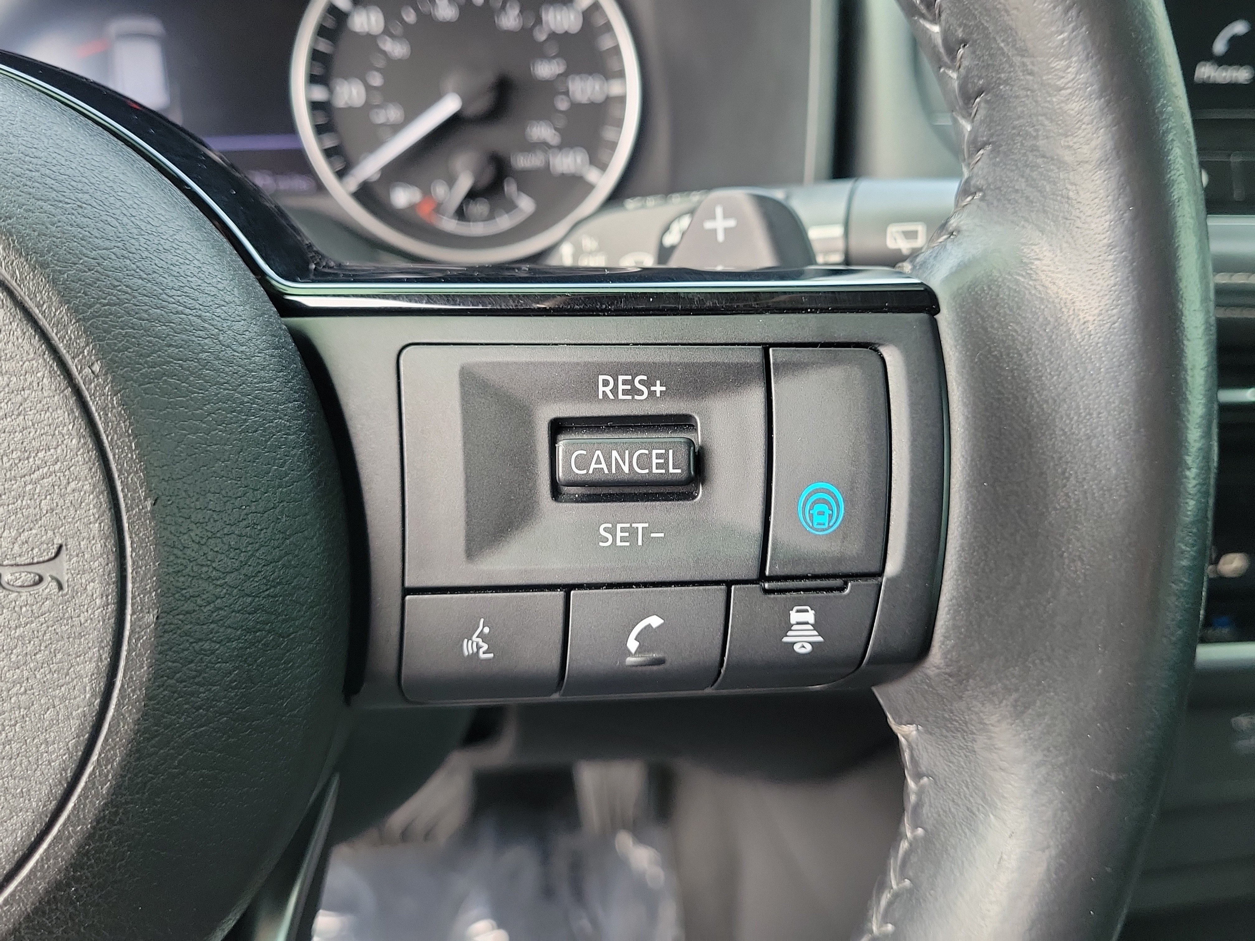 Certified 2022 Nissan Rogue SL w/ SL Premium Package FWD image 22