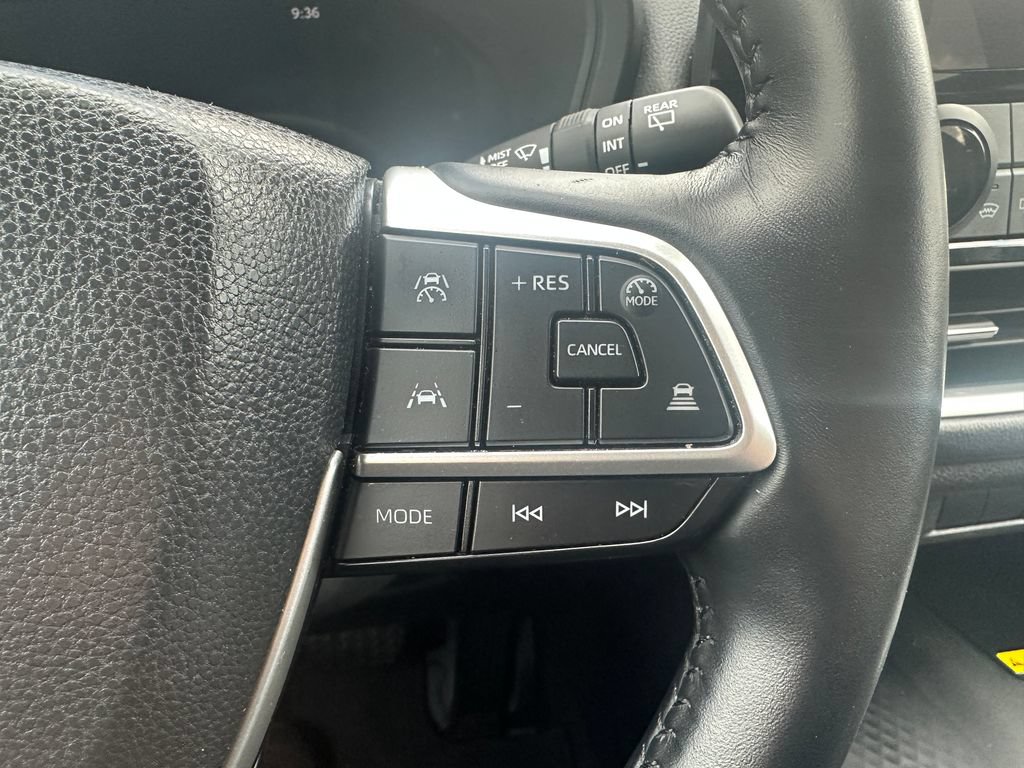 Used 2025 Toyota Grand Highlander AWD image 21