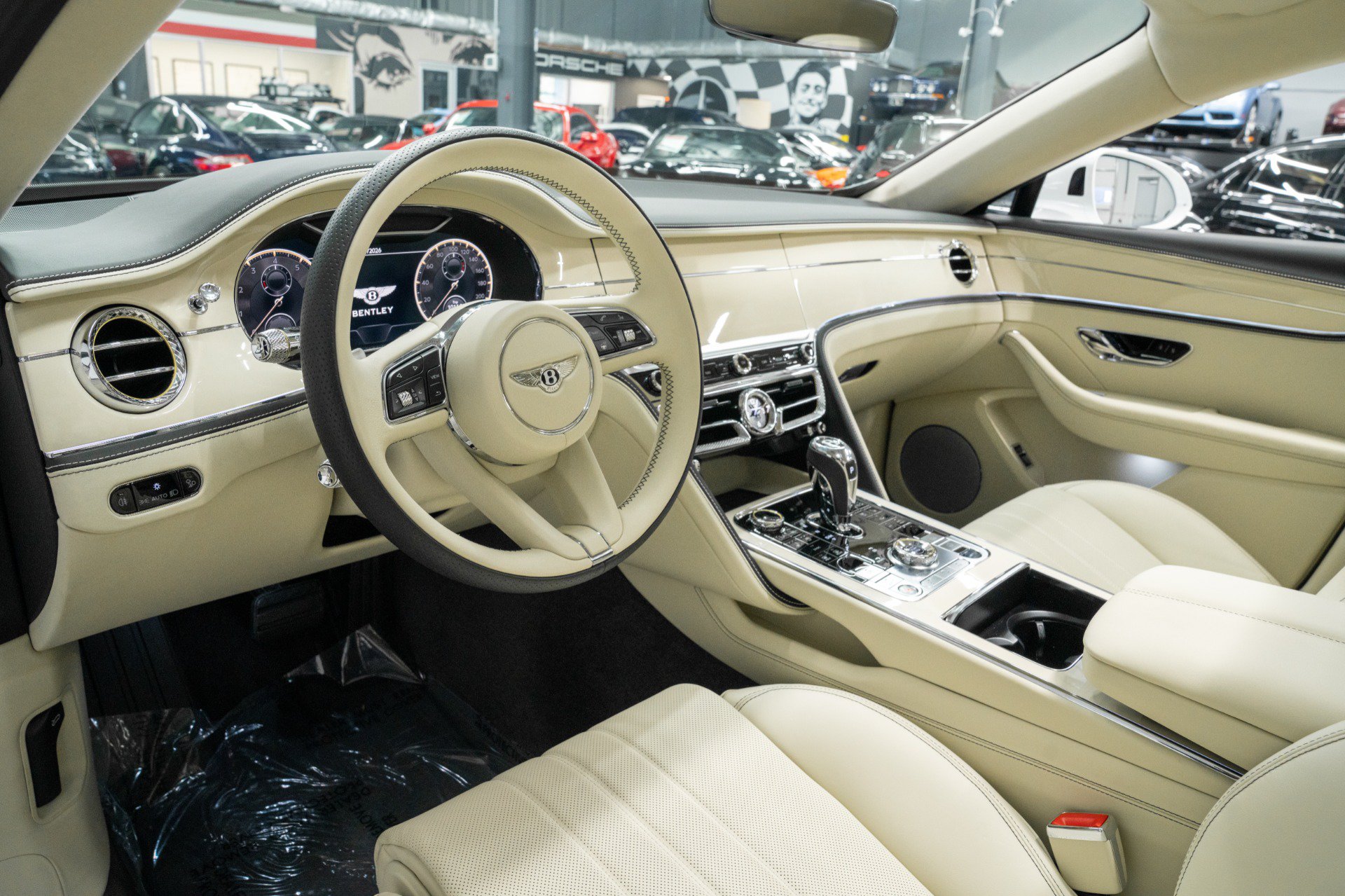 Used 2024 Bentley Flying Spur V8 AWD/4WD image 12