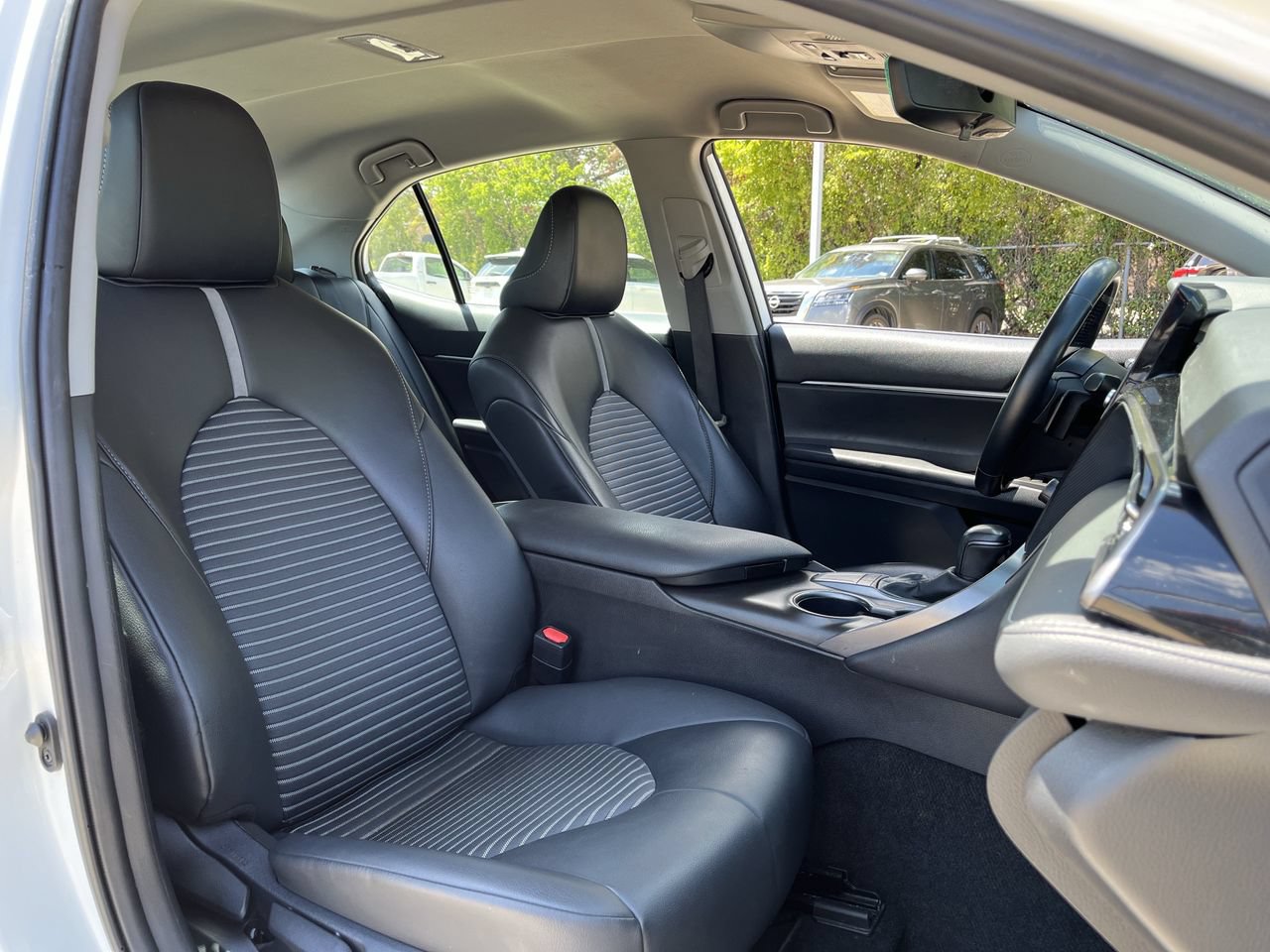Used 2024 Toyota Camry SE FWD image 24