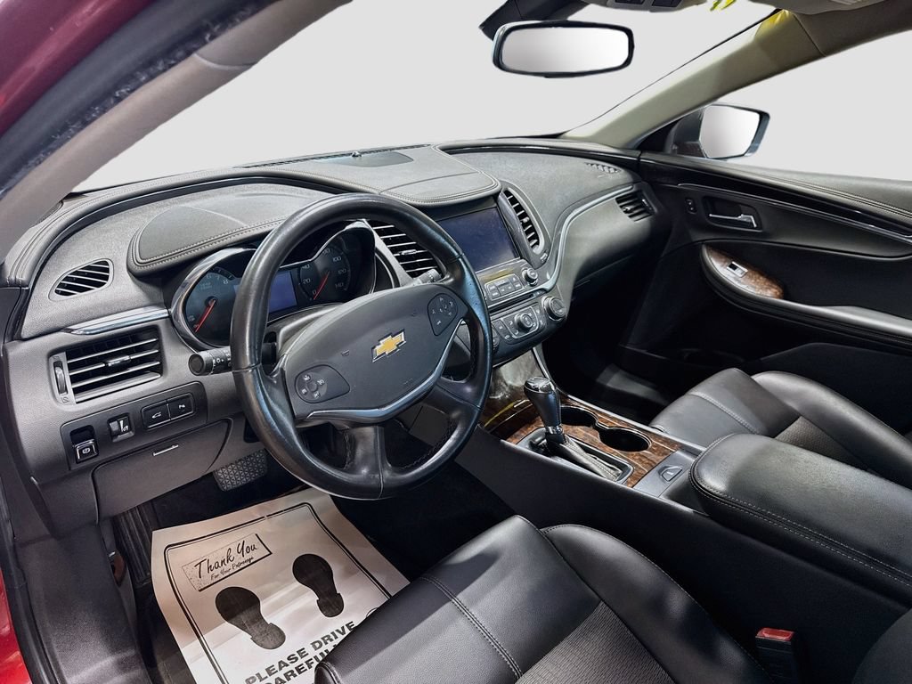 Used 2015 Chevrolet Impala LT w/ Convenience Package FWD image 9