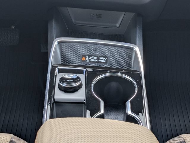 Certified 2026 Chevrolet Equinox ACTIV w/ Convenience Package III AWD/4WD image 23