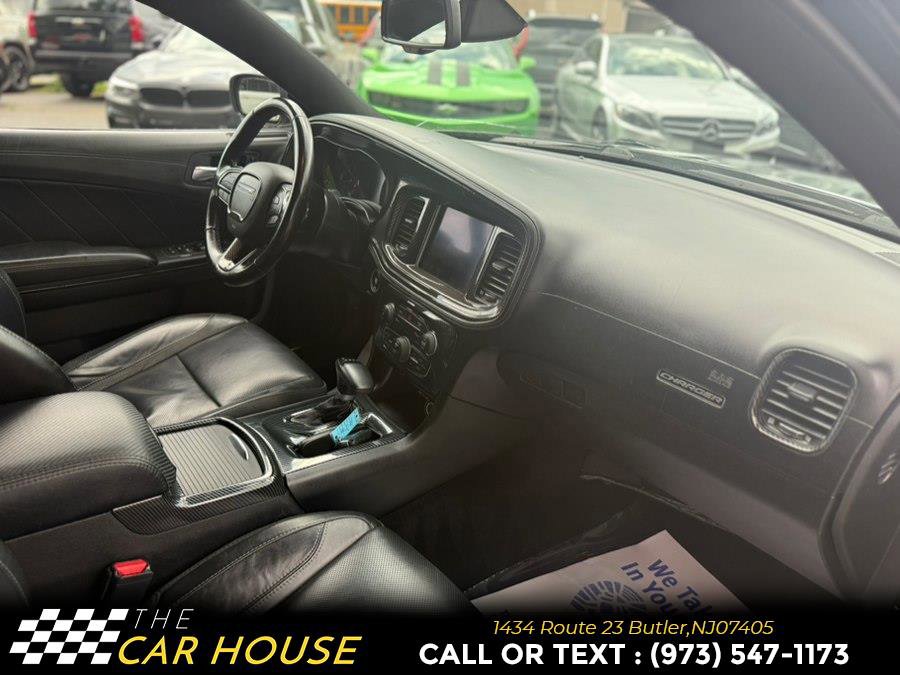 Used 2021 Dodge Charger SXT w/ Plus Group RWD image 14