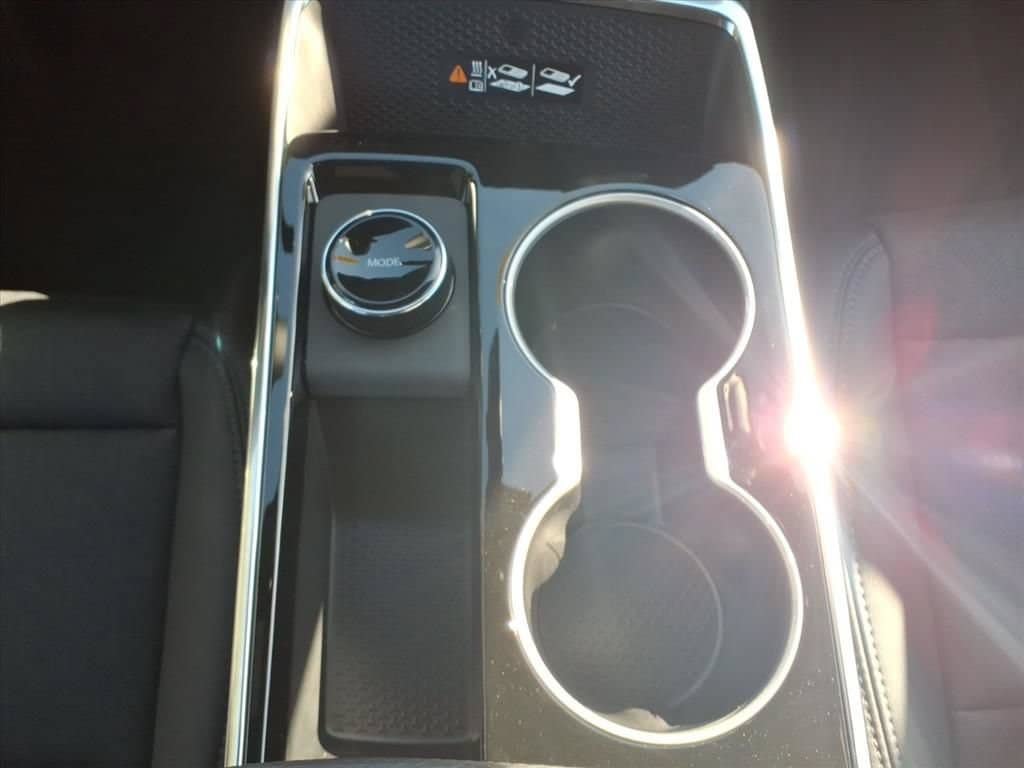 New 2027 Chevrolet Equinox LT w/ Convenience Package II FWD image 20