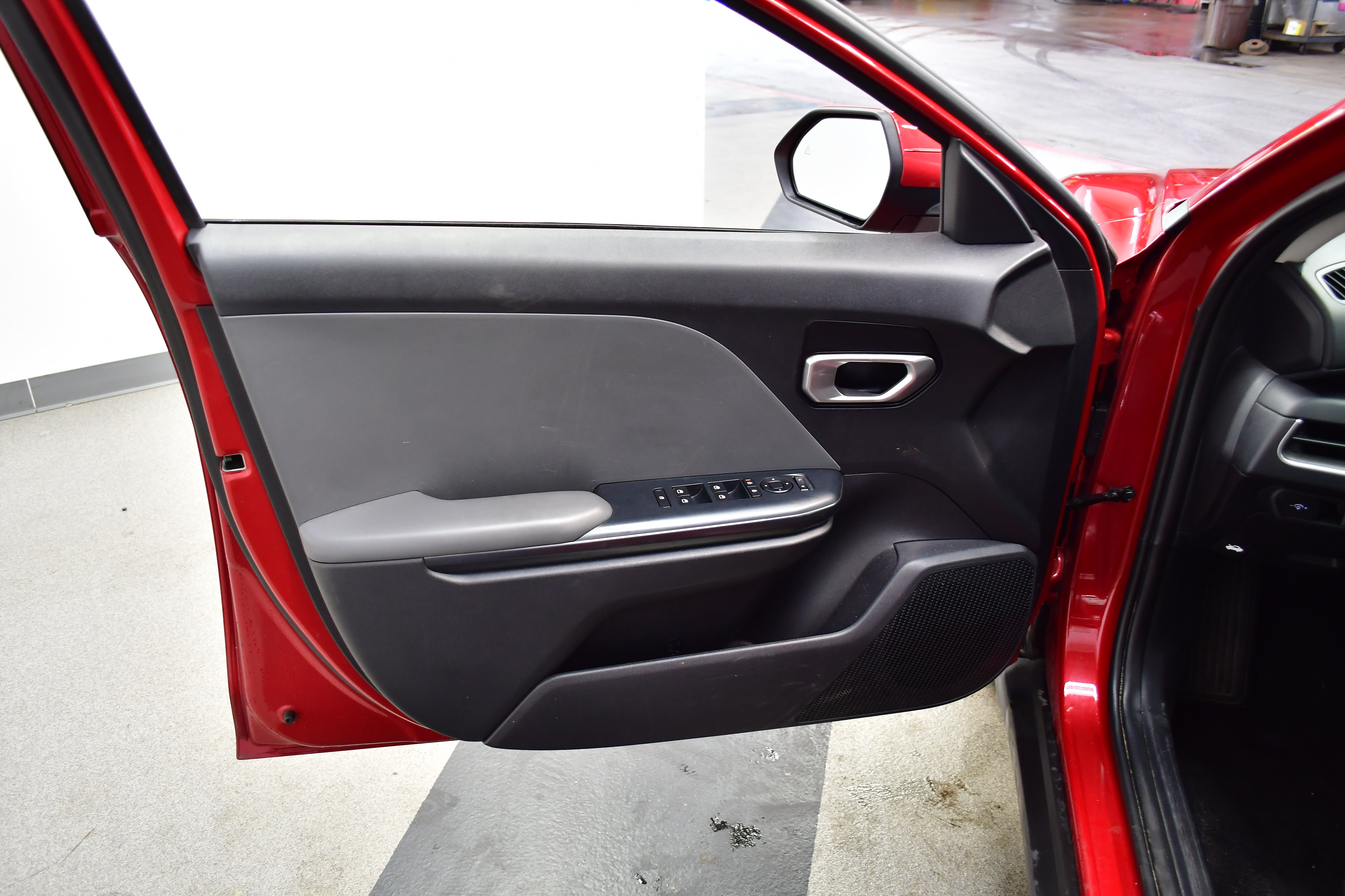Used 2025 Kia K4 FWD image 16