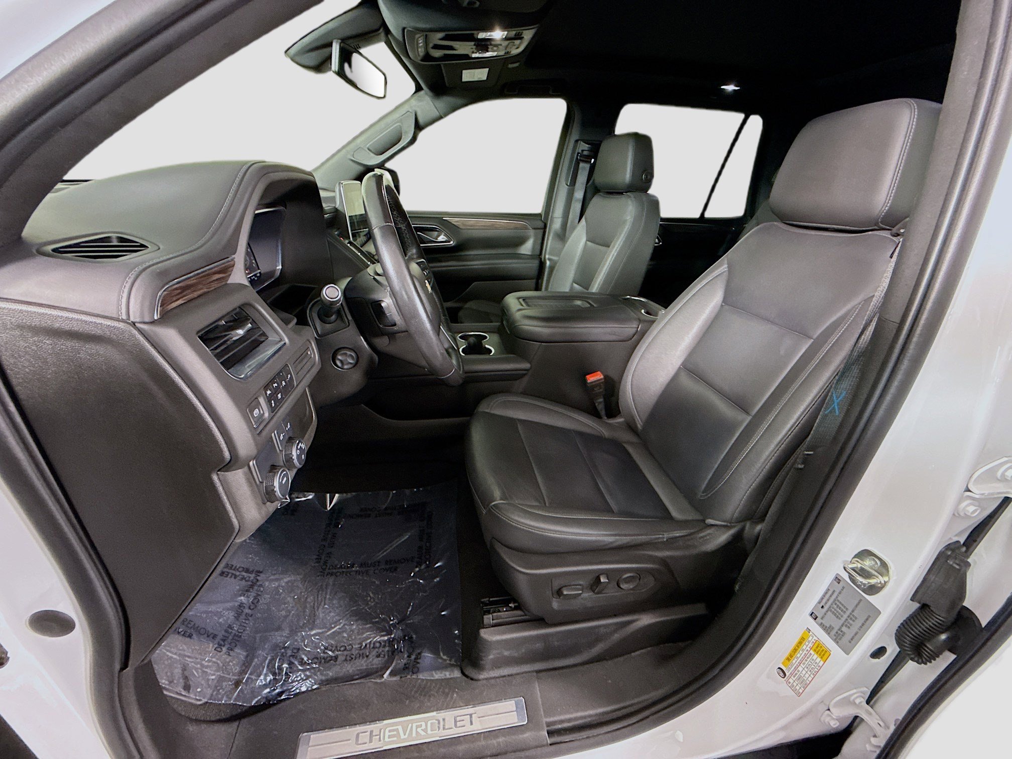 Used 2022 Chevrolet Tahoe LT w/ LT Signature Plus Package RWD image 22