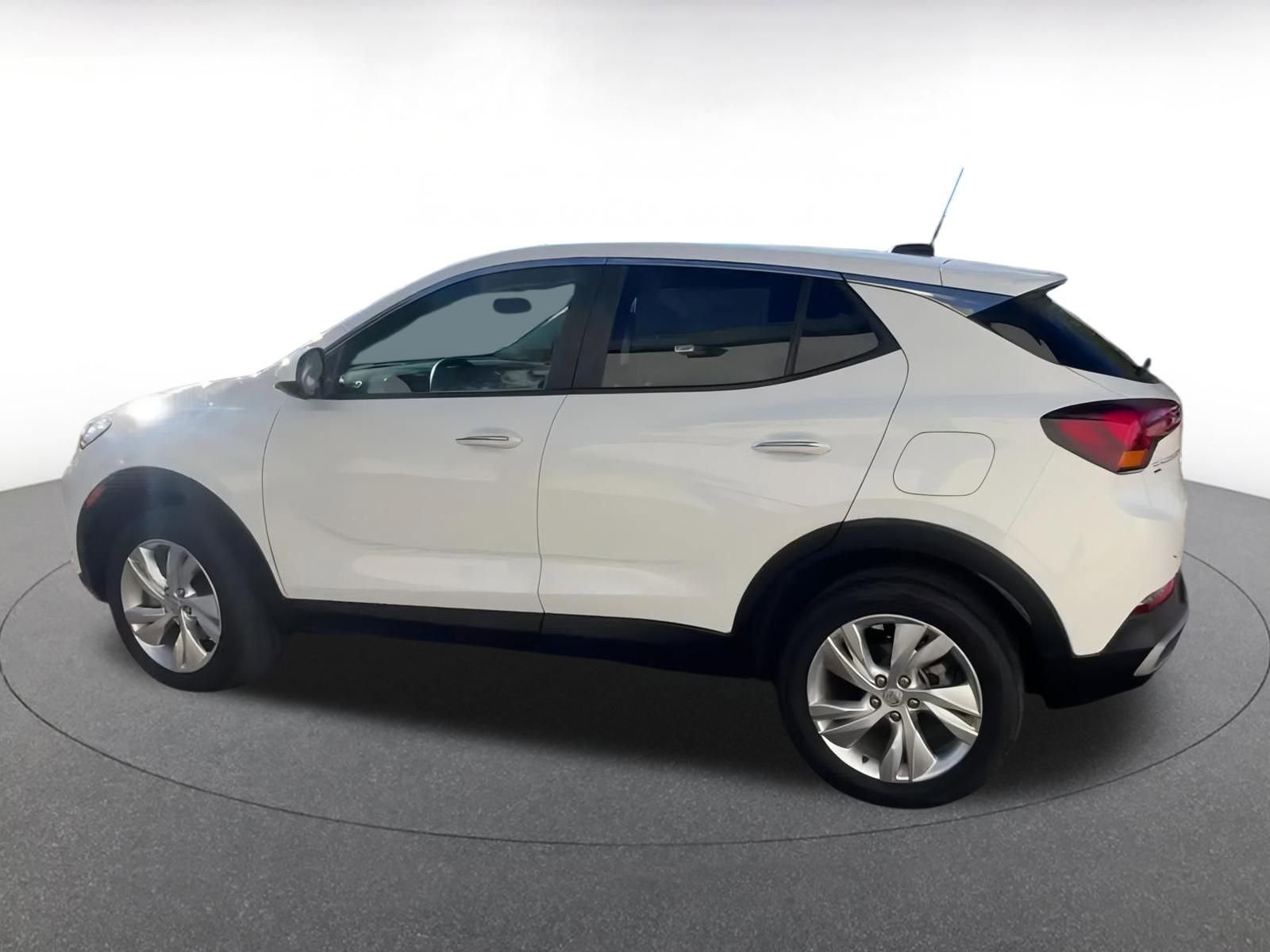 Used 2025 Buick Encore GX Preferred image 10