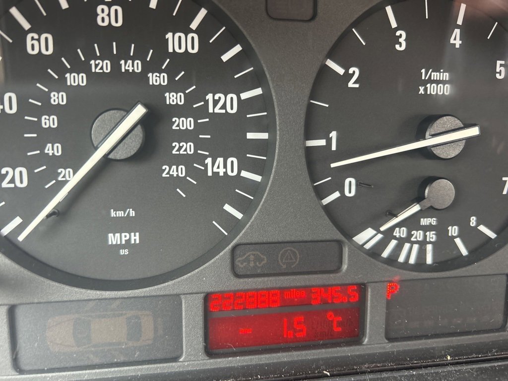 Used 2000 BMW 528i Sedan image 5