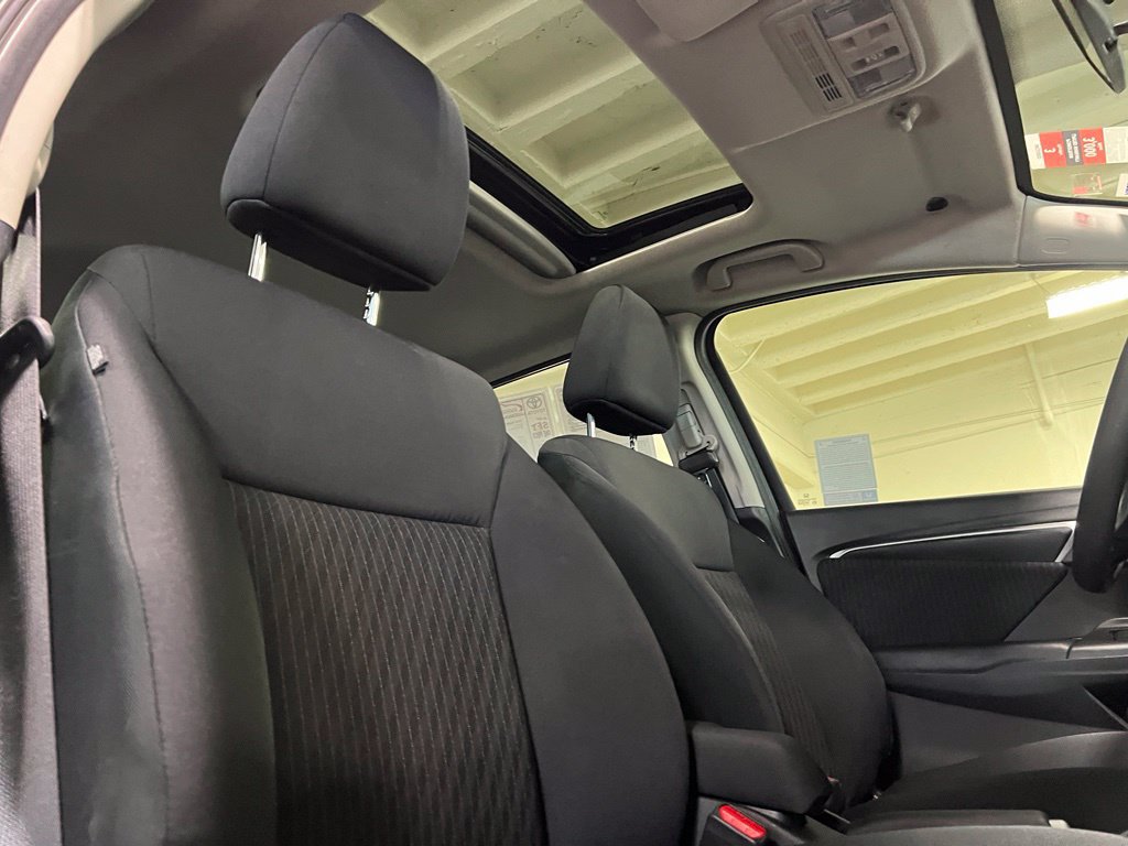 Used 2020 Honda Fit EX image 19