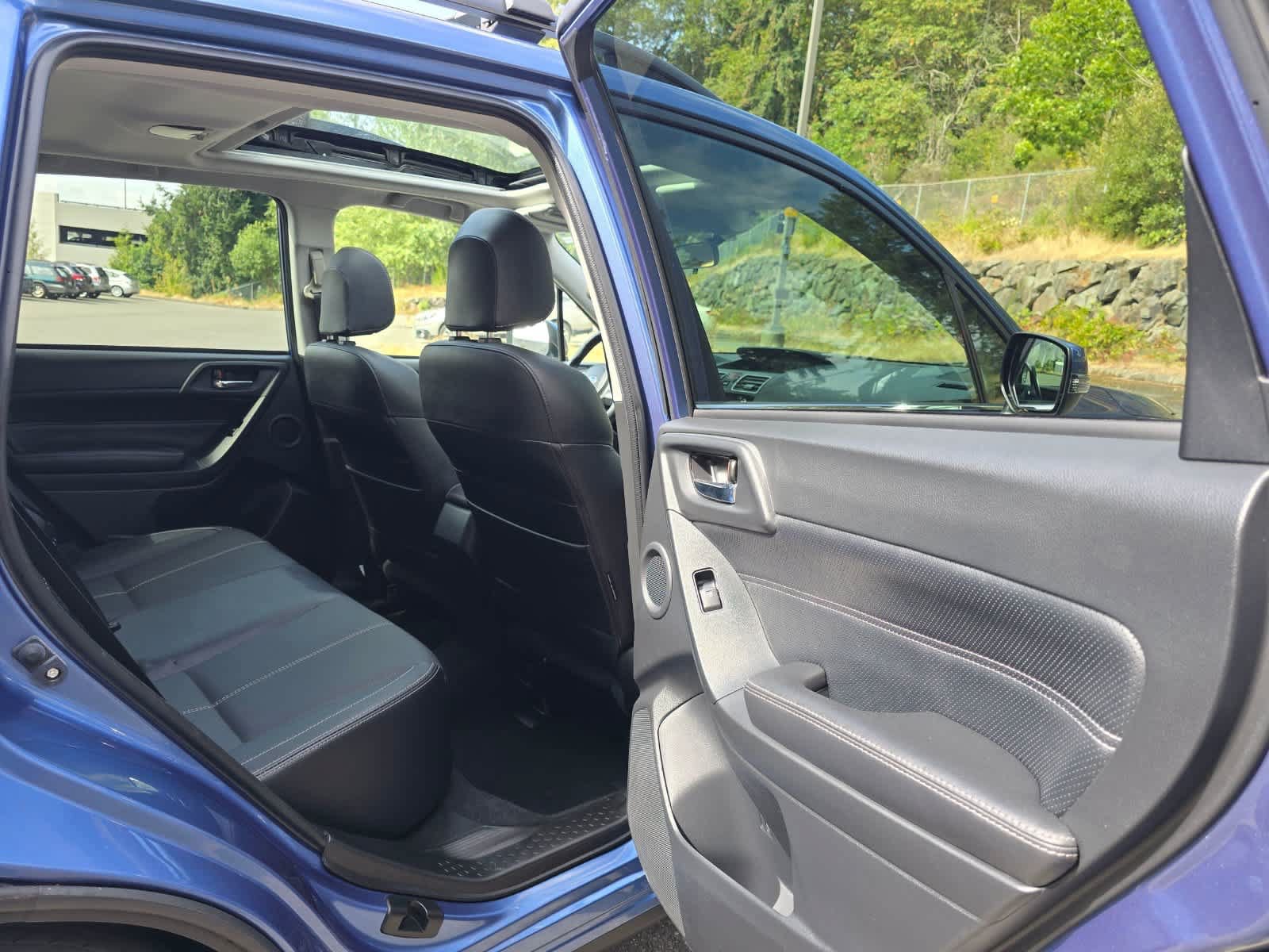 Used 2018 Subaru Forester 2.5i Touring AWD/4WD image 26