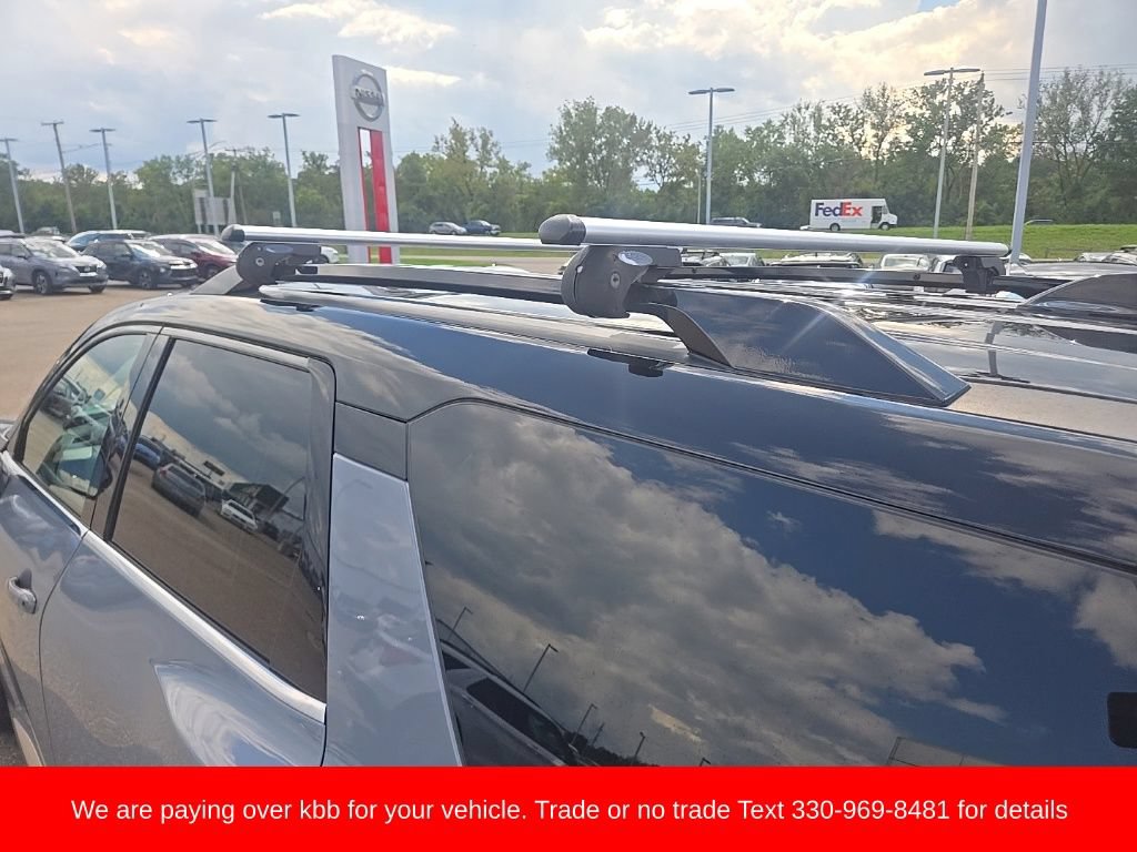 Used 2022 Nissan Pathfinder Platinum AWD/4WD image 49