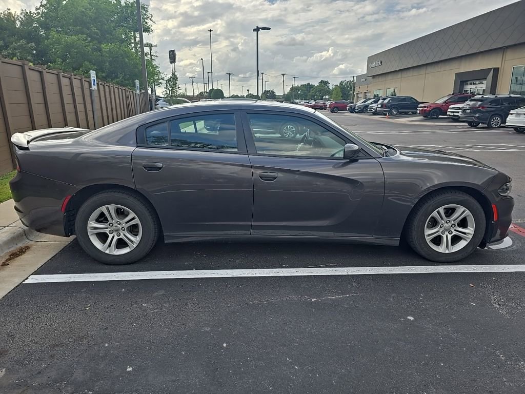 Used 2020 Dodge Charger SXT image 7