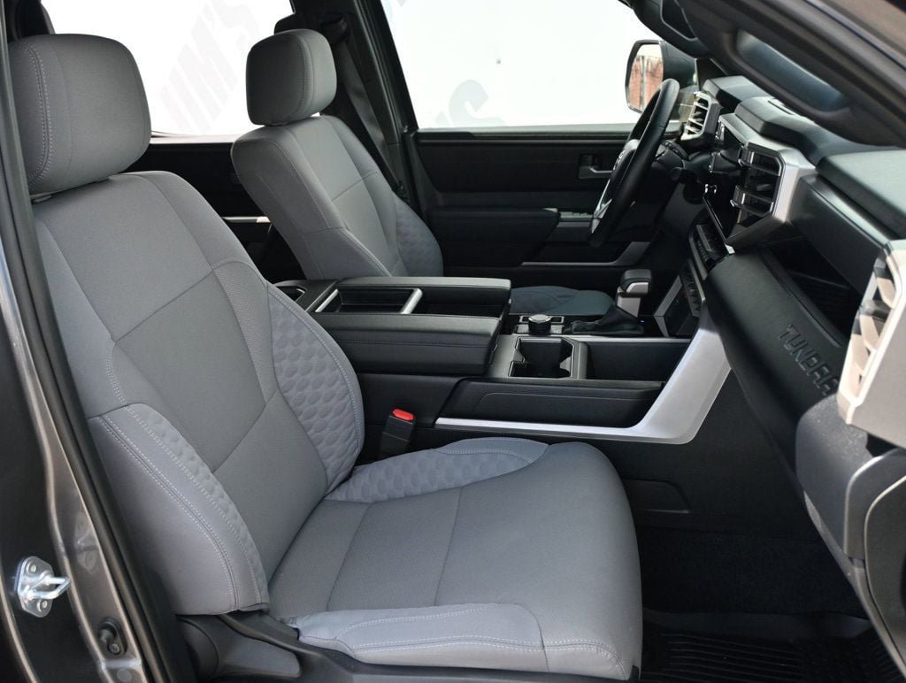 Used 2025 Toyota Tundra SR5 AWD/4WD image 15