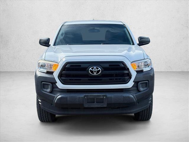 Used 2017 Toyota Tacoma SR RWD image 2