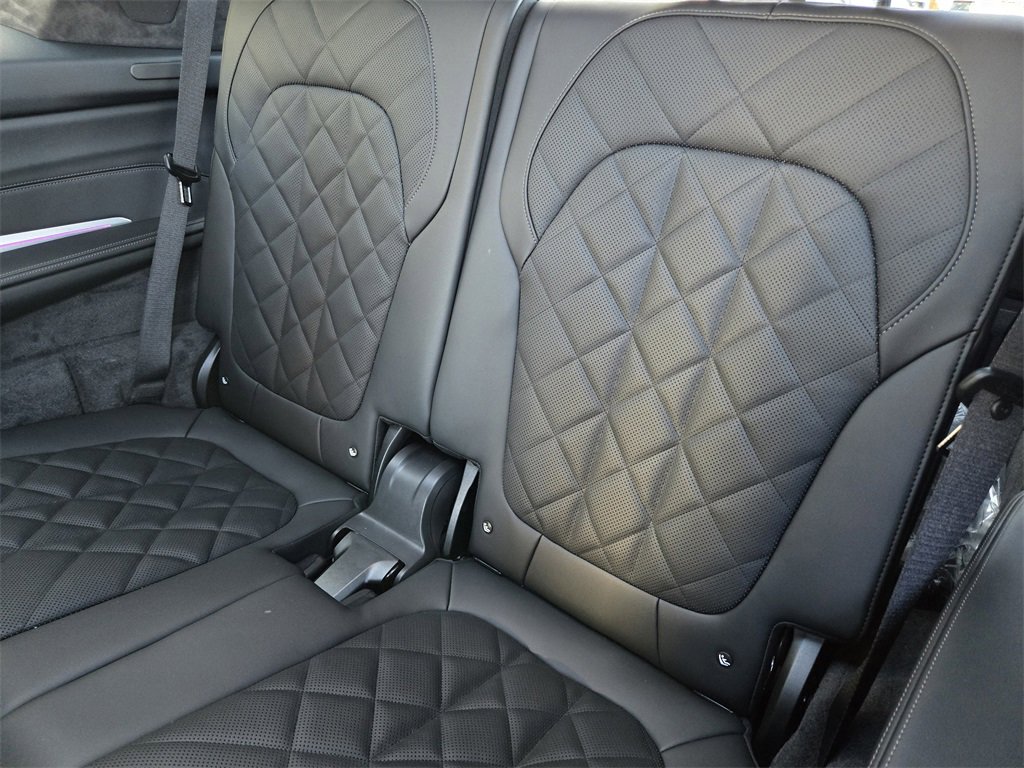 New 2026 BMW X7 xDrive40i w/ M Sport Package image 22