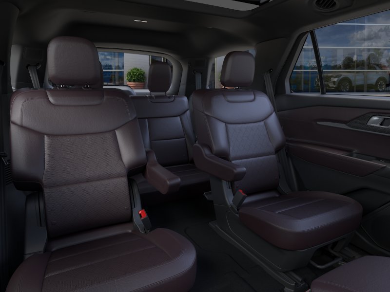 New 2026 Ford Explorer Platinum RWD image 3