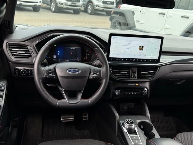 Certified 2024 Ford Escape ST-Line Select w/ Tech Pack #1 image 6