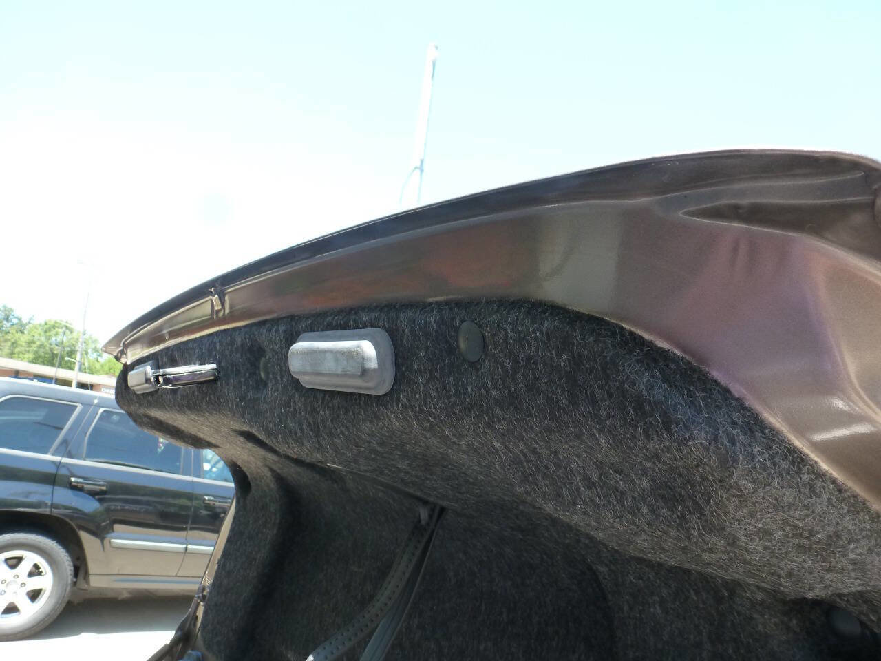 Used 2010 Chevrolet Malibu LT w/ HFV6 Engine Package FWD image 18