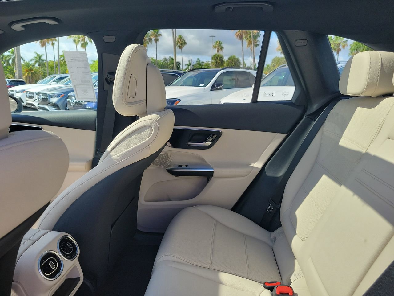 New 2026 Mercedes-Benz GLC 300 image 11