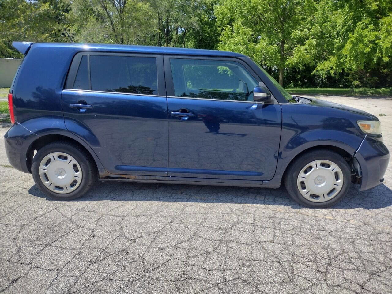 Used 2008 Scion xB Base 4dr Wagon 5M image 4