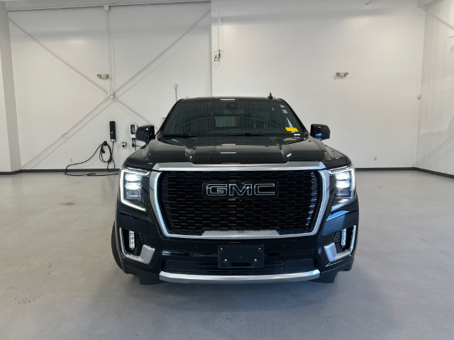 Certified 2022 GMC Yukon Denali w/ Max Trailering Package AWD/4WD image 2