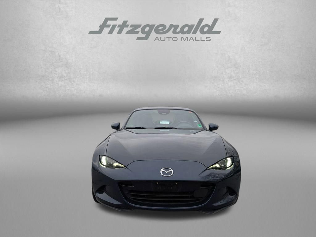 Used 2025 MAZDA MX-5 Miata RF Grand Touring image 2