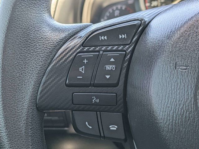 Used 2015 MAZDA MAZDA3 i Sport image 22