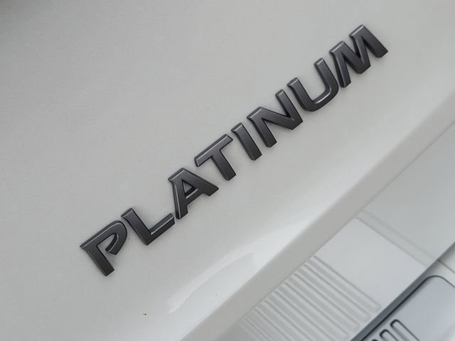 Used 2024 Nissan Rogue Platinum w/ Platinum Premium Package FWD image 9