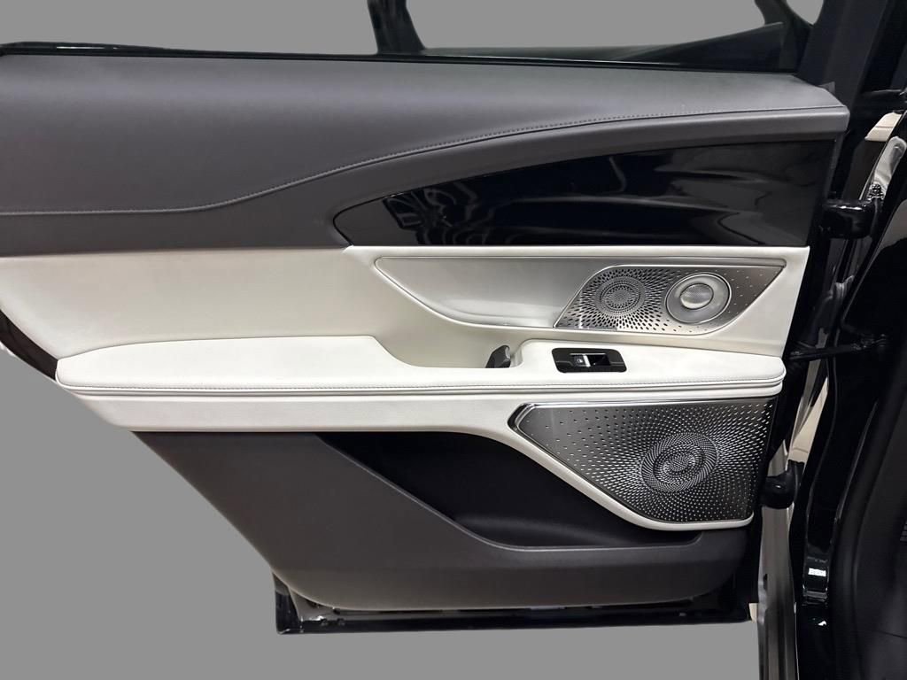 New 2025 Lincoln Nautilus Black Label AWD/4WD image 6