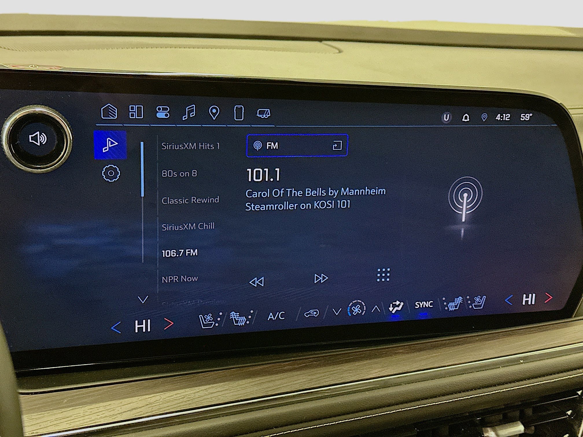 Used 2025 Chevrolet Tahoe Premier image 21