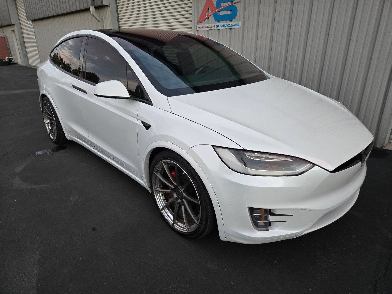 Used 2018 Tesla Model X P100D image 13