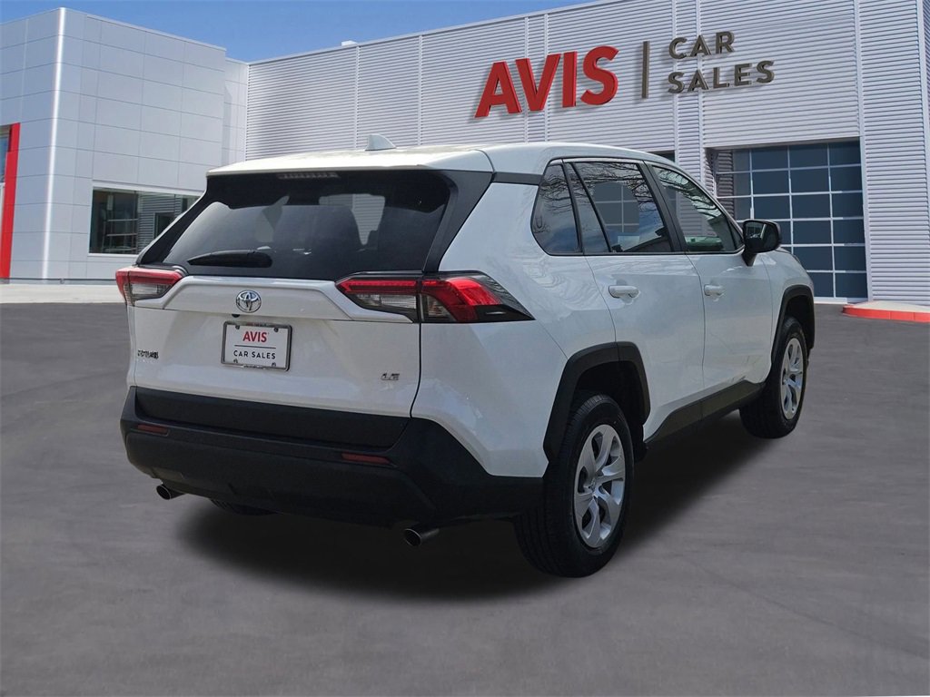 Used 2024 Toyota RAV4 LE image 6