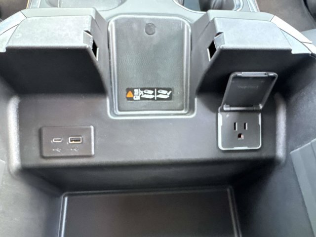 Used 2025 GMC Sierra 1500 SLT w/ SLT Premium Plus Package RWD image 21