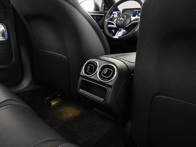 New 2026 Mercedes-Benz C 300 4MATIC Sedan image 19