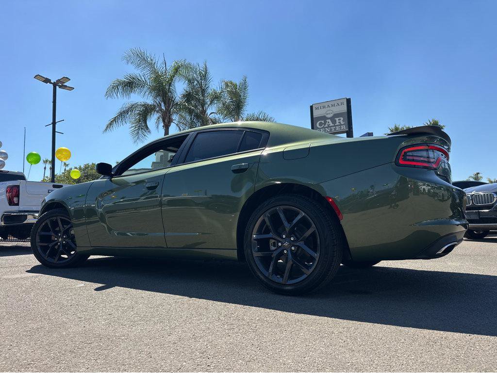Used 2023 Dodge Charger SXT w/ Blacktop Package RWD image 3