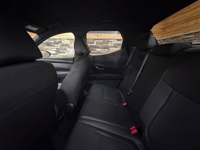 Used 2026 Hyundai Santa Cruz SEL AWD/4WD image 31