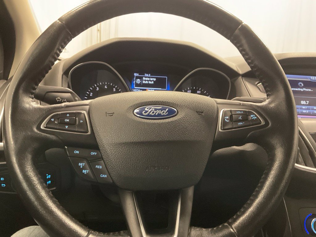 Used 2015 Ford Focus Titanium FWD image 14