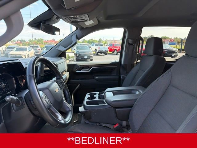 Used 2024 Chevrolet Silverado 1500 LT AWD/4WD image 9