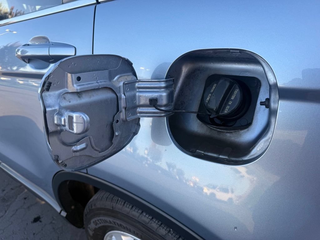Used 2007 Honda CR-V EX-L image 17