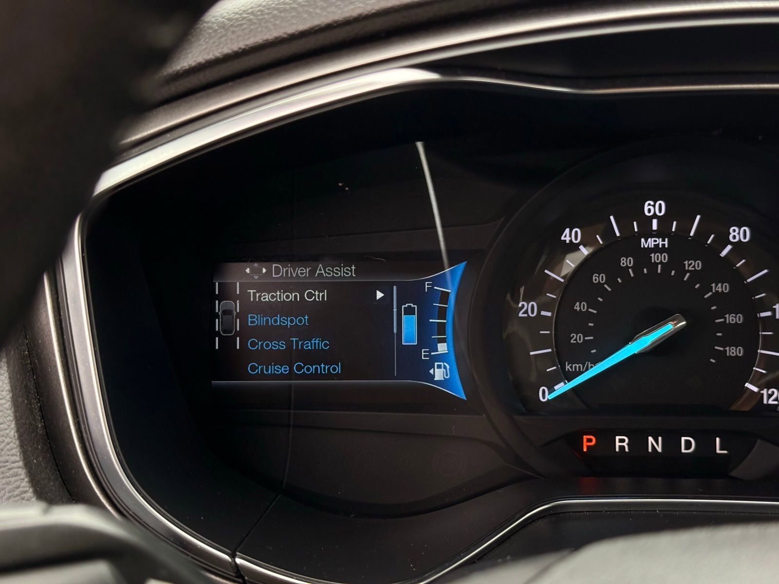 Used 2017 Ford Fusion SE w/ Equipment Group 602A FWD image 26