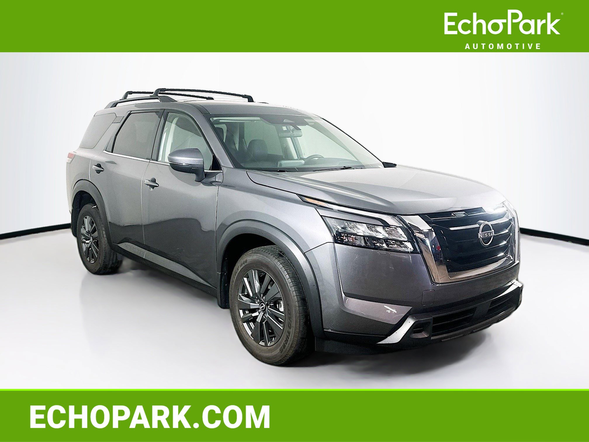 Used 2023 Nissan Pathfinder SV